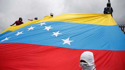 Aλμάγκρο: «Παραιτούμαι αν γίνουν ελεύθερες εκλογές στη Βενεζουέλα»