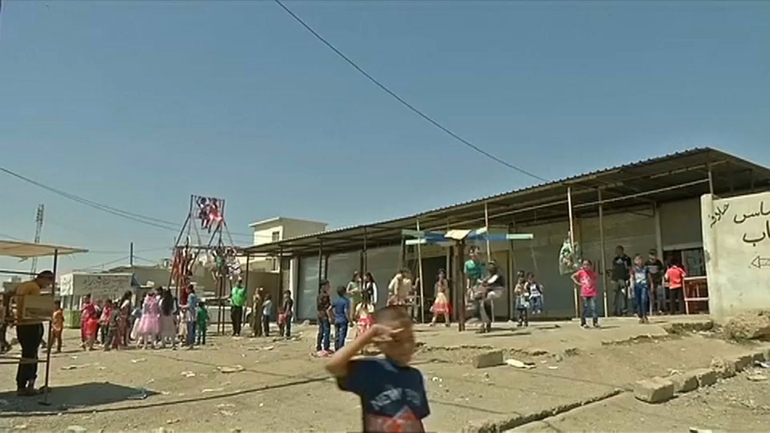 Gyerekek ünneplik a ramadán végét Moszulban