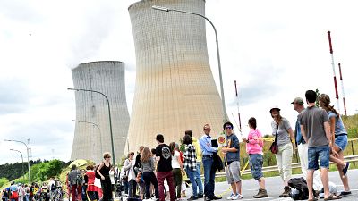 50.000 demonstrieren gegen belgische Atomkraftwerke