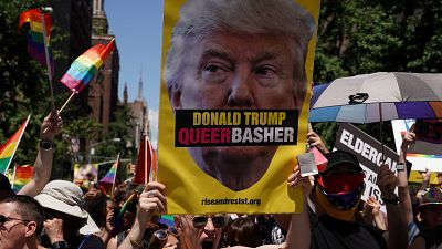 مهرجان المثليين في أمريكا يتحول إلى احتجاجات ضد إدارة ترامب