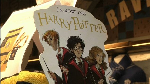 Harry Potter - "das hieß, düstere Phasen gehen auch mal zuende" Harry Potter - "das hieß, düstere Phasen gehen auch mal zuende"