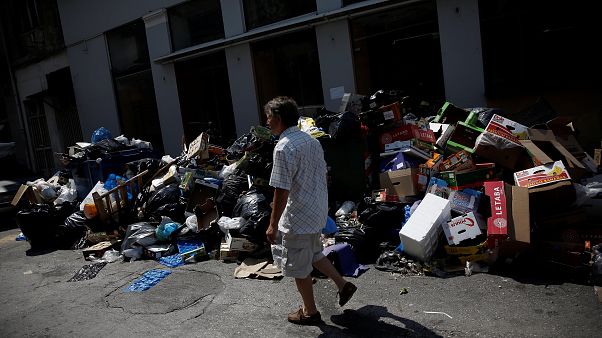 Greek rubbish crisis mounts Greek rubbish crisis mounts