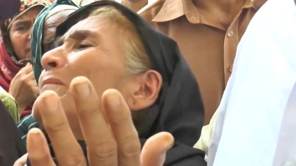باكستان تشيع ضحايا حريق صهريج الوقود باكستان تشيع ضحايا حريق صهريج الوقود