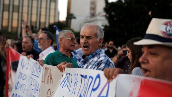 10 Tage Streik: Müllerberge in Athen wachsen 10 Tage Streik: Müllerberge in Athen wachsen