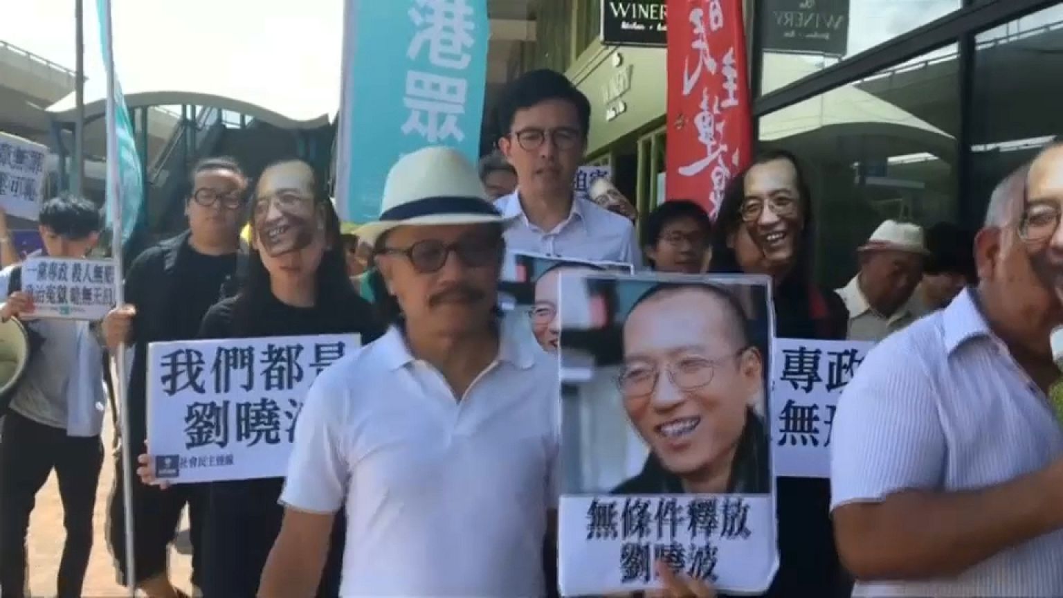 Exigen libertad para que Liu Xiaobo pueda elegir país para su tratamiento
