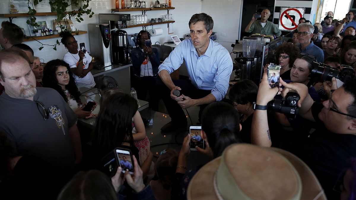 Image: Democratic presidential candidate Beto O'Rourke speaks at a campaign