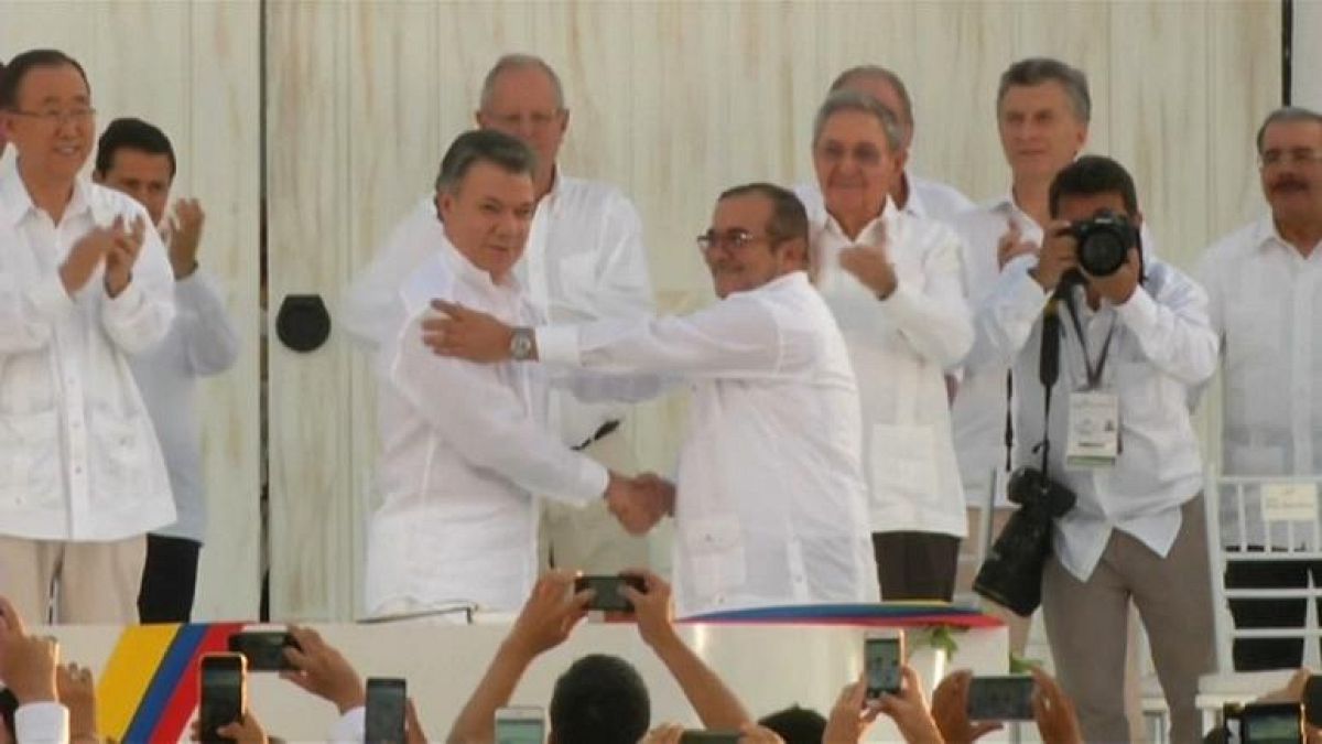 Santos: "Un giorno storico per la Colombia"