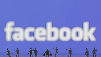Facebook hits 2 billion monthly users; Youtube, Whatsapp et al. trailing