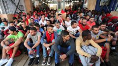 Italien droht mit Hafensperre für Flüchtlingsboote