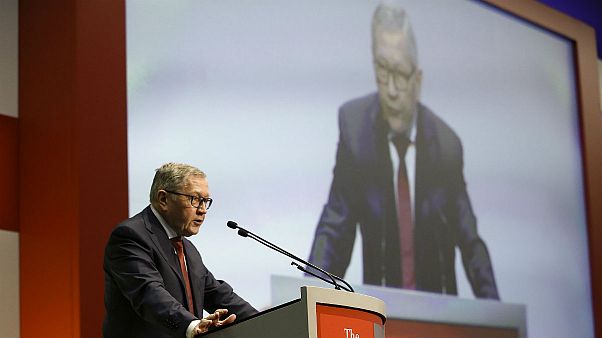 Κ. Ρέγκλινγκ: Το 2015 κόστισε πολλά δισεκατομμύρια Κ. Ρέγκλινγκ: Το 2015 κόστισε πολλά δισεκατομμύρια