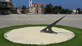 Κύπρος: Αυτό είναι το γιγάντιο ηλιακό ρολόι στην Κισσόνεργα