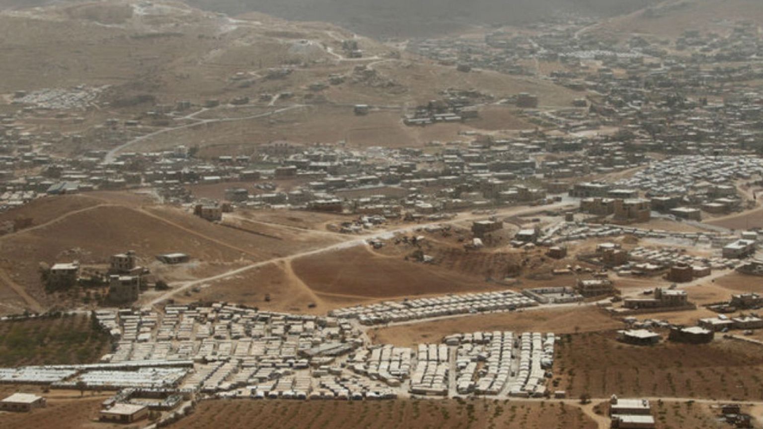 حمله انتحاری در کمپ پناهجویان سوری در لبنان