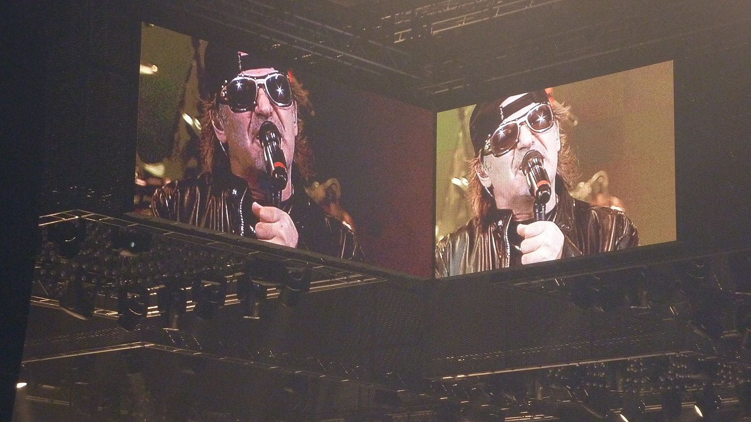 Vasco Rossi: per il super-concerto di Modena sospesi anche i funerali