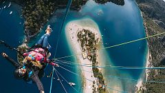 Fethiye Ölüdeniz'de yamaç paraşütü keyfi