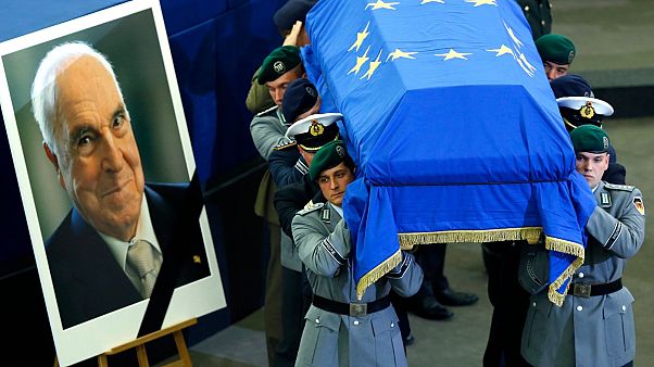 Европа простилась с Гельмутом Колем Европа простилась с Гельмутом Колем