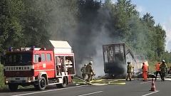 Allemagne : 18 touristes meurent dans leur bus carbonisé