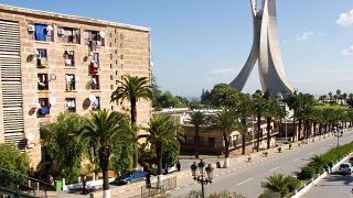 توقيف محامي جزائري رفض الانصياع لاستدعاءات القضاء