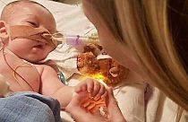 Charlie, l'appello del Papa: "Non trascurare desiderio genitori"