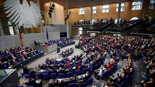 نواب البرلمان الألماني المسلمين يصوتون بنعم لزواج المثليين وميركل تصوت بلا
