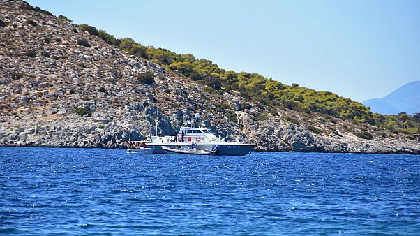 Yunan Sahil Güvenlik botları Türk bayraklı yük gemisine uyarı ateşi açtı Yunan Sahil Güvenlik botları Türk bayraklı yük gemisine uyarı ateşi açtı