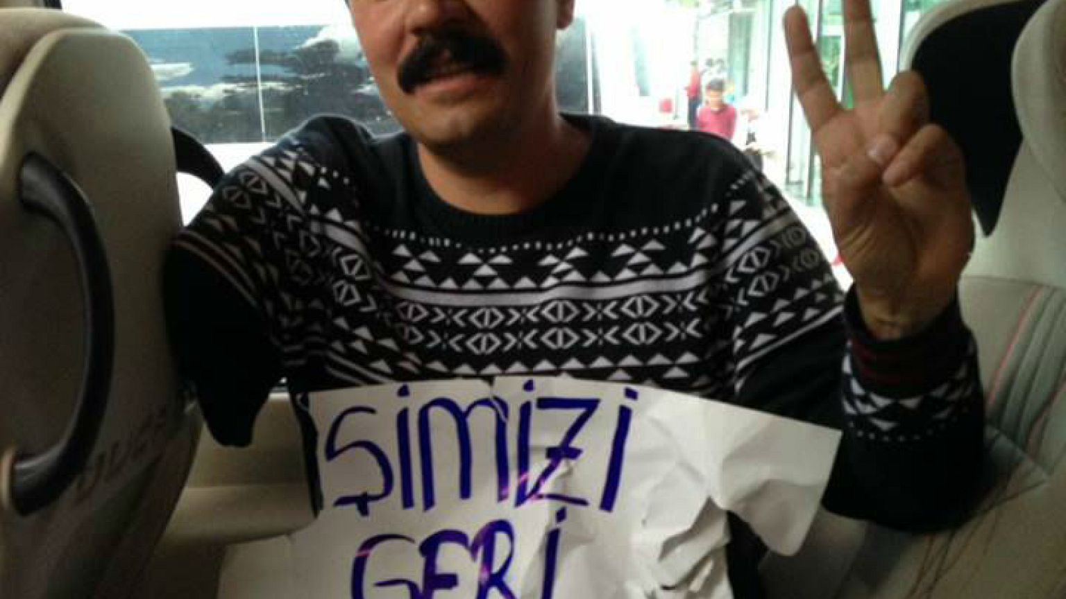 KHK ile ihraç edilen Sosyolog Saçılık İngiliz medyasında