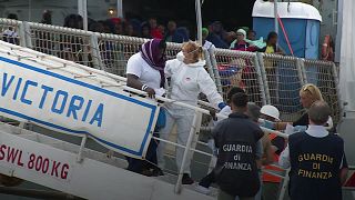 Italy wants new rules for Mediterranean rescue workers