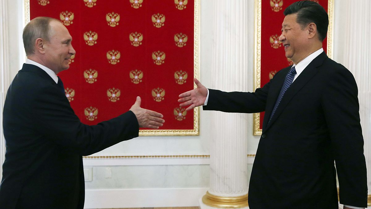 بكين وموسكو توقعان على أكثر من 40 اتفاقية