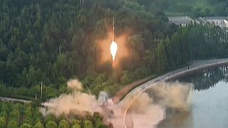 مسؤولون أمريكيون: تجربة بيونغ يانغ كانت على الارجح لصاروخ عابر للقارات