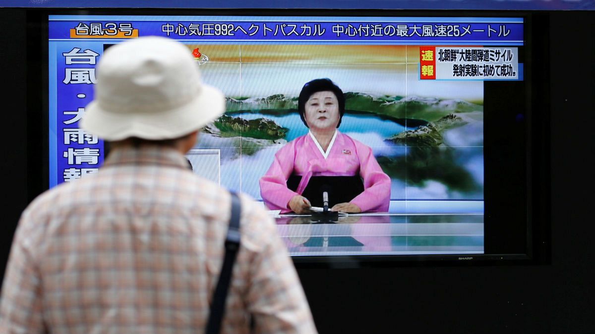 Észak-Korea bejelentette, hogy sikeresen tesztelt egy interkontinentális rakétát