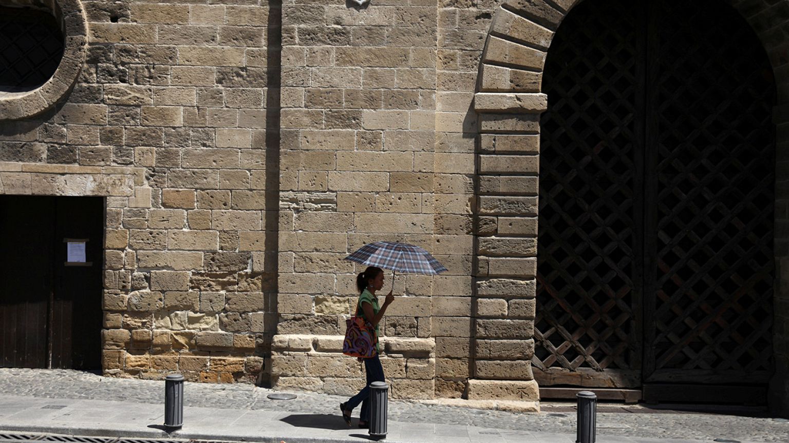 Ρεκόρ θερμοκρασιών στην Κύπρο – Πότε θα υποχωρήσει ο καύσωνας;