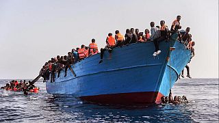 Migranti, AOI: "Accuse false sulle ONG"