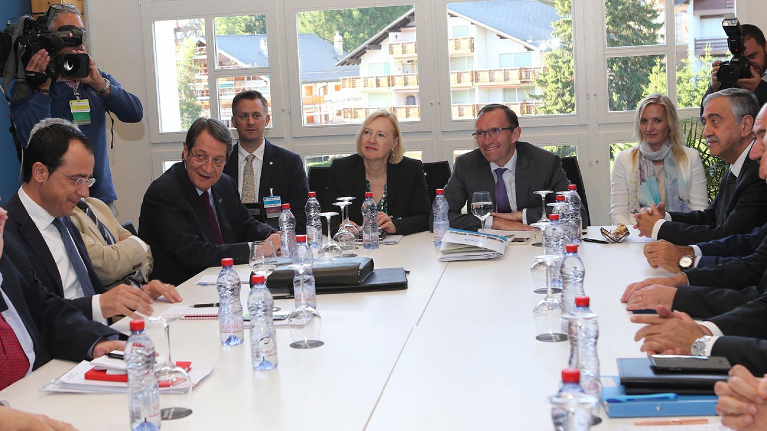 Κυπριακό: Έντονες διεργασίες στην Ελβετία εν όψει άφιξης Γκουτέρες
