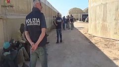 Caporalato: controlli in 26 aziende agricole del Sud Italia