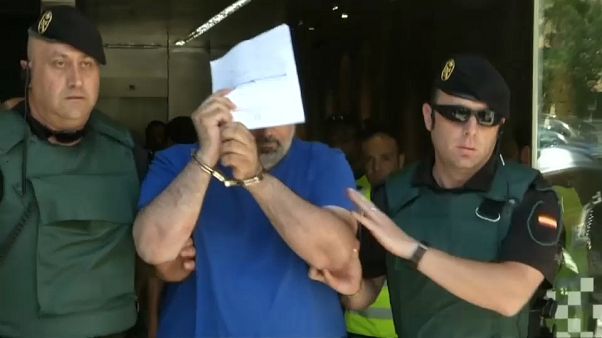 Anti-Mafia-Razzia: 24 Verdächtige in ganz Europa festgenommen Anti-Mafia-Razzia: 24 Verdächtige in ganz Europa festgenommen