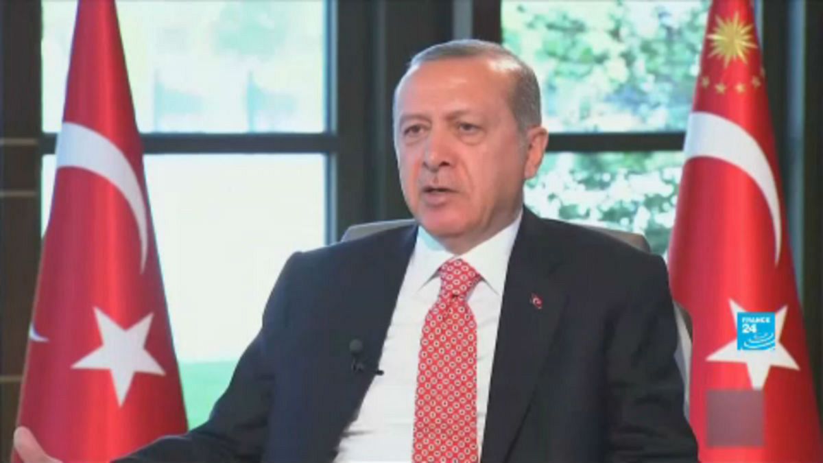 A török elnök nem bánt meg semmit