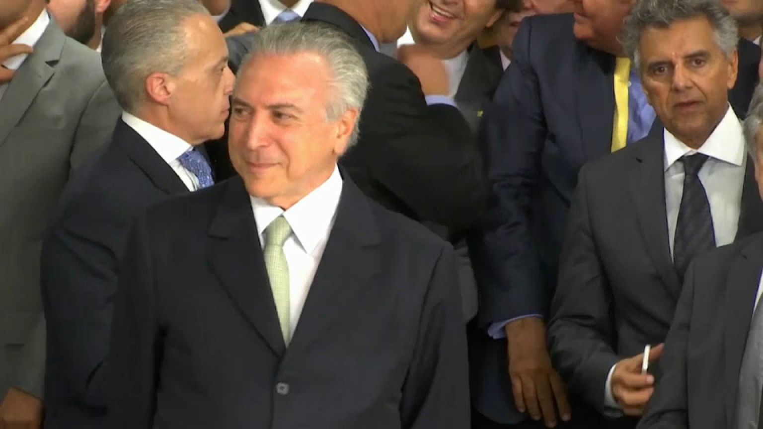 Advogado diz que acusação contra Michel Temer é 'manca e anémica'