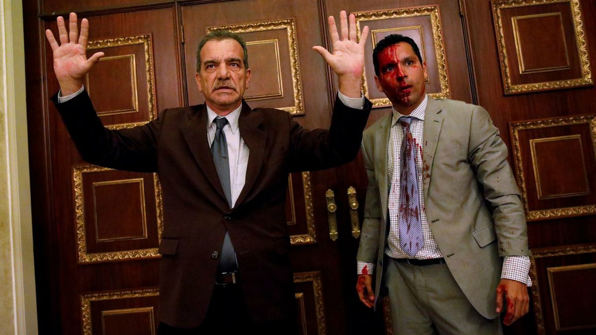 [KÉPGALÉRIA] Véres csata a venezuelai parlamentben