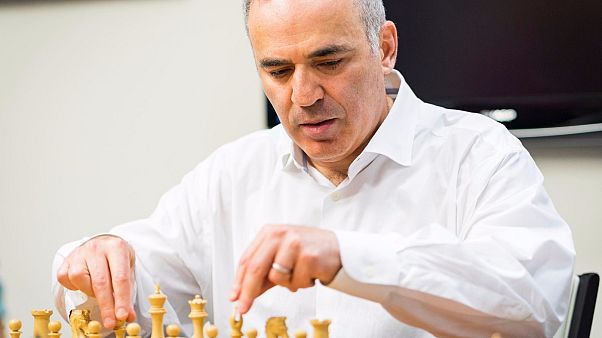 Ο Γκάρι Κασπάροφ επιστρέφει στο σκάκι! Ο Γκάρι Κασπάροφ επιστρέφει στο σκάκι!