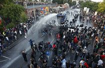 پلیس آلمان با معترضان به اجلاس گروه ۲۰ در هامبورگ درگیر شد