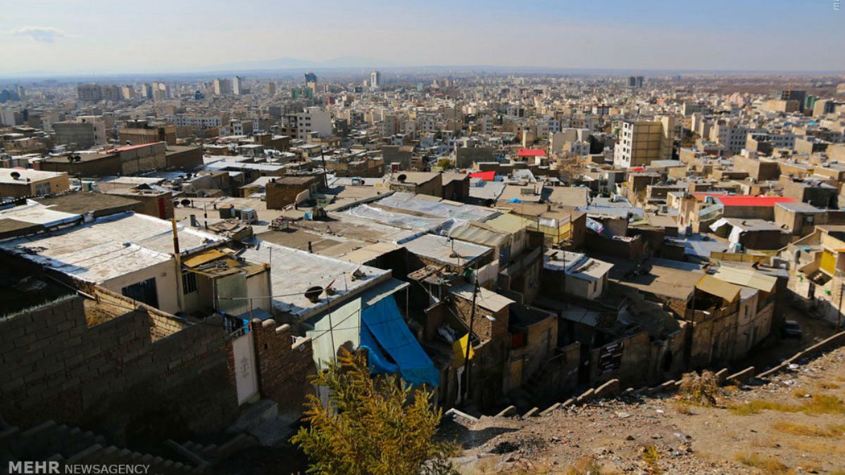 وزیر راه و شهرسازی ایران: ۱۹ میلیون نفر حاشیه‌نشین و بدمسکن داریم