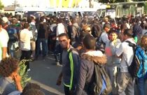Kiürítenek egy menekülttábort Párizsban