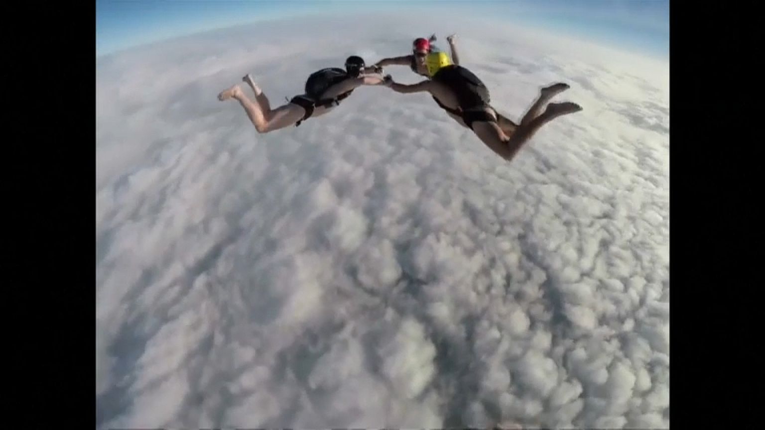 Parachutisme en tenue d'Adam