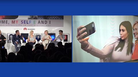 Saatchi Gallery debate: the "selfie effect"