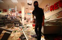 Segunda jornada de fuertes disturbios en Hamburgo con motivo del G20