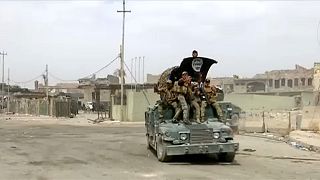 Irak ordusu Musul'da zaferini ilan etmeye hazırlanıyor