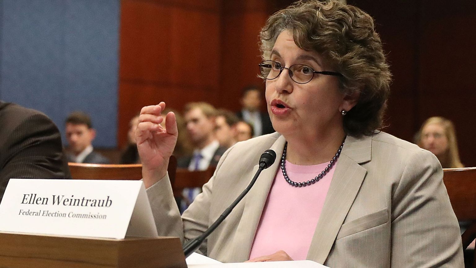 At the Federal Election Commission, no watchdog for the watchdogs