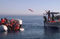 В Средиземном море затонула лодка с мигрантами: 35 пропавших без вести
