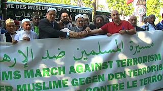 Muslime gegen Hass und Terrorismus: Imame auf 6-tägiger Bustour
