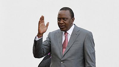 Kenya : la justice met le président Uhuru Kenyatta en garde