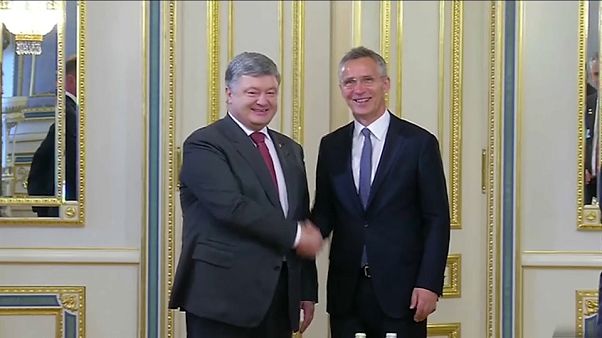 Rússia critica o roteiro de adesão à NATO da Ucrânia Rússia critica o roteiro de adesão à NATO da Ucrânia